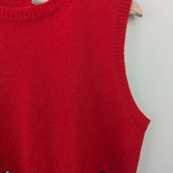 Vintage Shetland Wool Embroidered Teddy Bear Sweater Vest - Picture 6 of 13